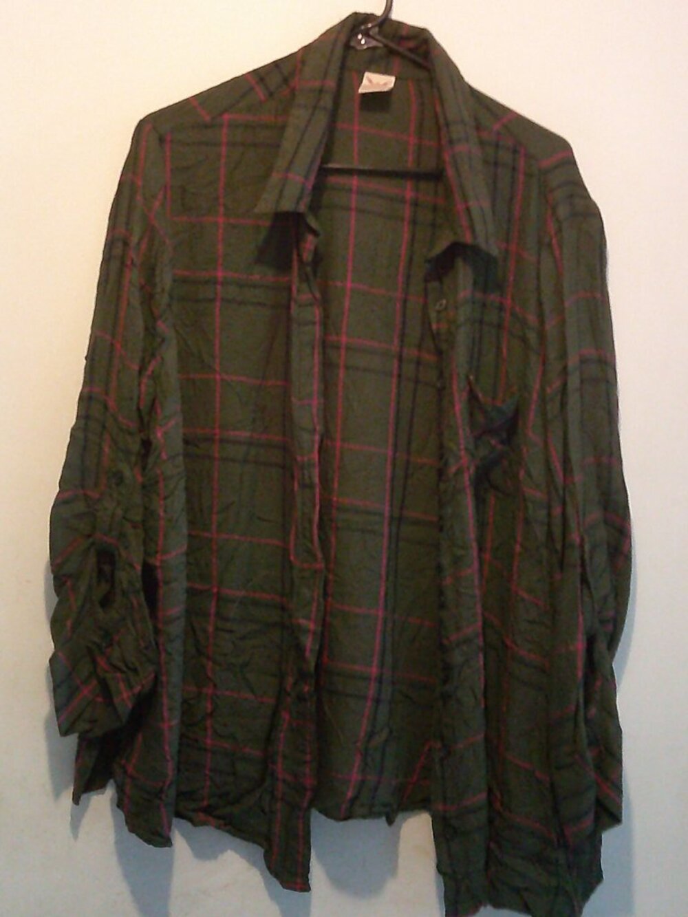 Faded Glory Women’s 2X Army Green & Pink Plaid Long Sleeve Blouse